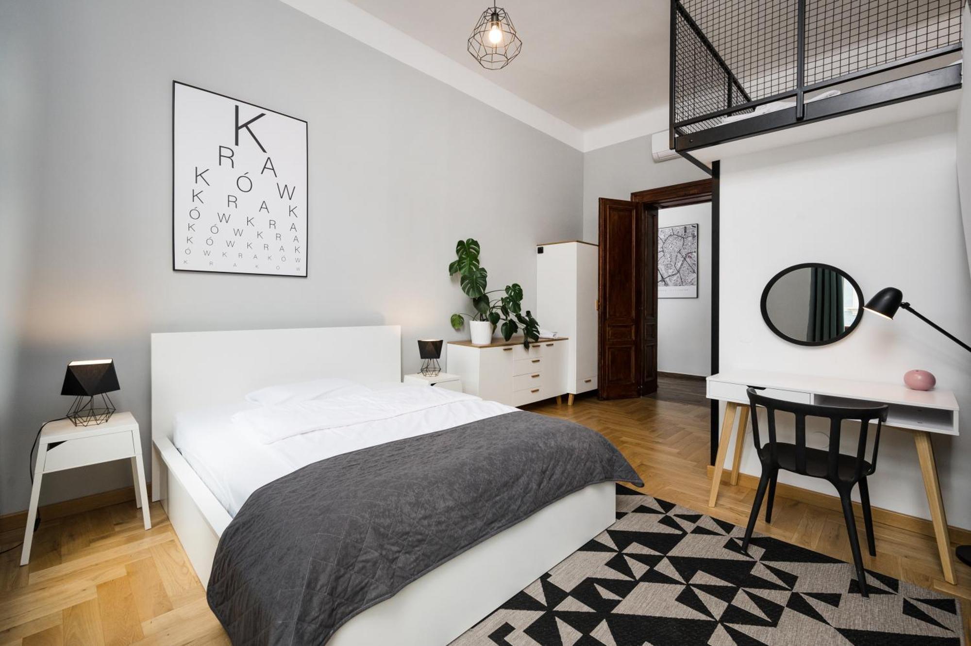 Beautiful Apartment, Great Location, Old Town & Kazimierz คราคูฟ ภายนอก รูปภาพ